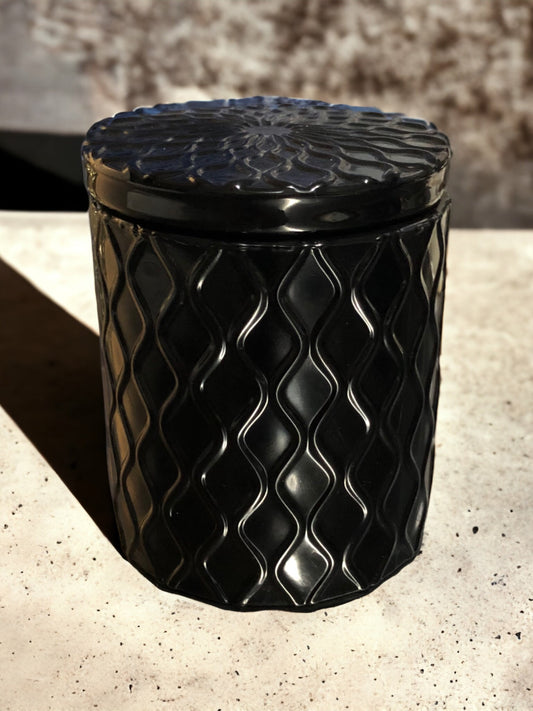 Black Trellis Candle